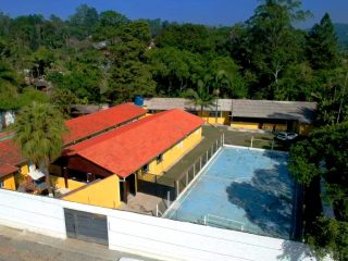 Ambiente de acolhimento em uma unidade parceira